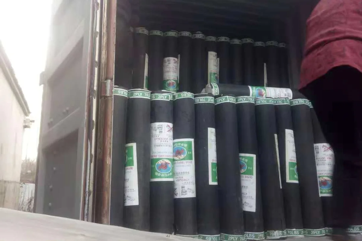 การเตรียมและบรรทุกกระดาษสักหลาดส่งออก