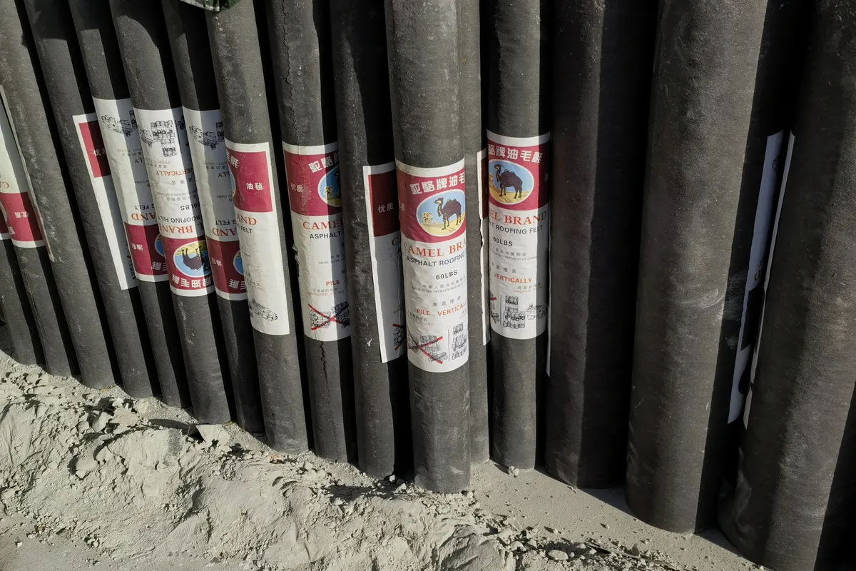 Roofing felt roll stock for bulk supply