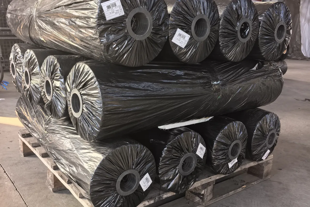 Protected rolls in the production area