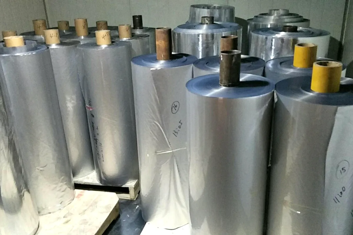 PET / aluminium foil laminate: actual supply rolls